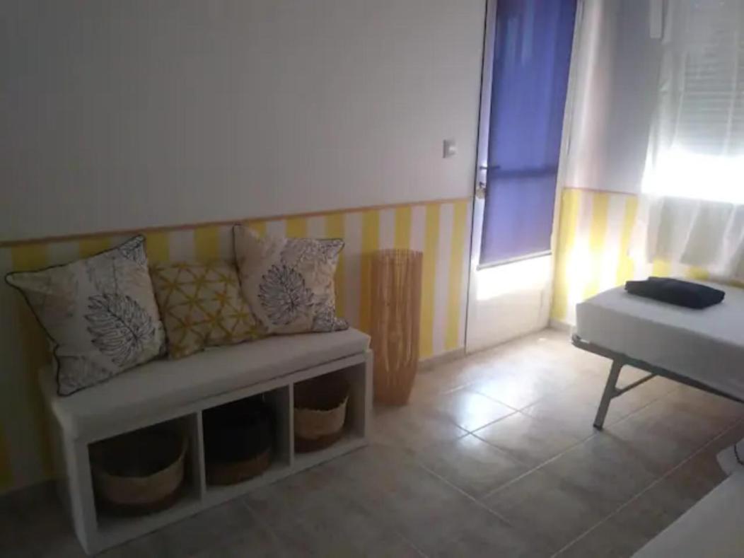 Casa En El Centro De Cerca A Clubes De Buceo Holiday home